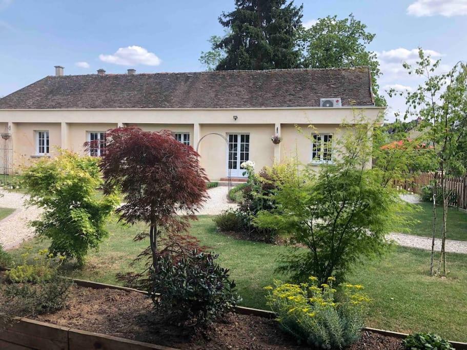 Riverside Lodge Chablis Esterno foto